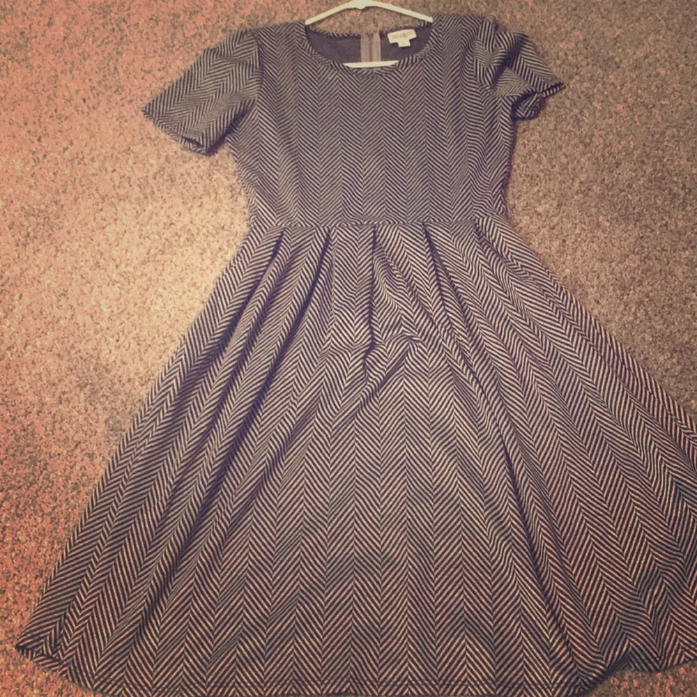 Lularoe Amelia dress